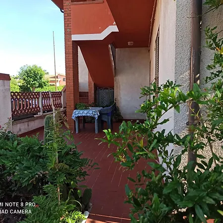 Il Glicine Apartment Suni